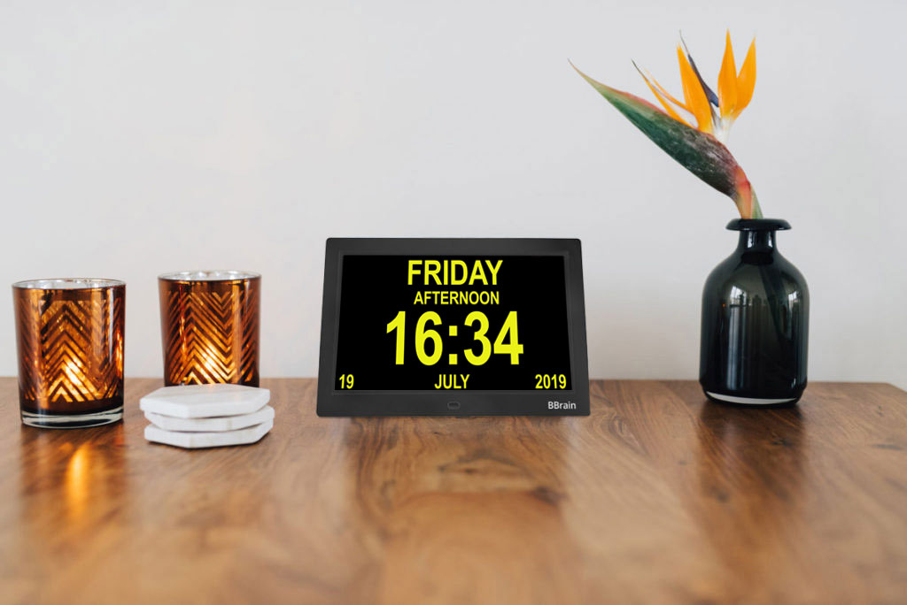 Banner Basic Digital Calendar Clock Black Visually